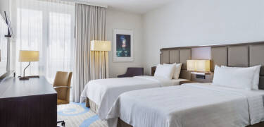 De romslige rommene gir god plass til å slappe av.