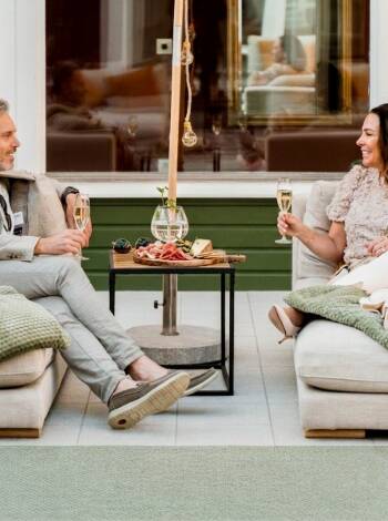 Die ruhige Lage und das gemütliche Ambiente laden dazu ein, gemeinsam Zeit zu genießen und den Alltag zu entschleunigen.