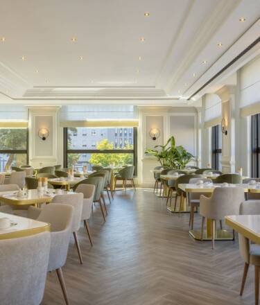Start each morning with one of Berlin's finest breakfast buffets, blending international and Scandinavian flavours.