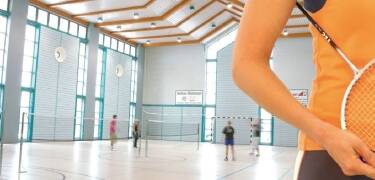 Ta del av det breda aktivitetsutbudet med sporter som golf, badminton och squash.