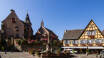 Fahren Sie nach Goslar, wo Sie in der schönen Stadt mit den charmanten Häusern und Straßen spazieren gehen können.