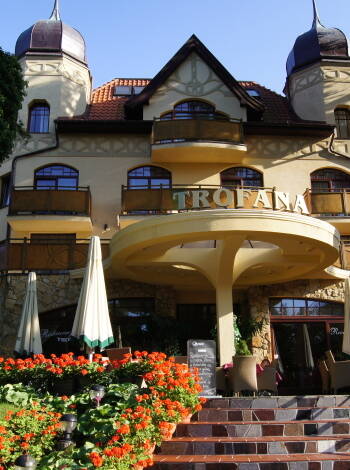 Welcome to Hotel Trofana Wellness and Spa. Here you will find a wide range of relaxing spa treatments.