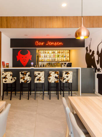 The hotel has a restaurant, bar and café. Relax with a good drink at the end of the day.