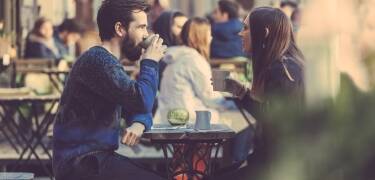 Nyd de historiske bygninger i Kolobrzeg og hvil fødderne på en af de mange caféer og restauranter i området.