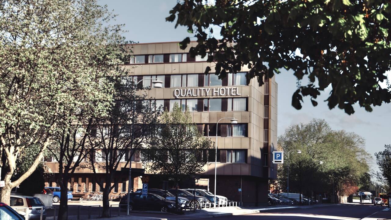 Quality Hotel Grand Falun ligger i sentrum av byen, og har vakre detaljer som illustrerer byens rike kulturarv.