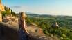 Charmerende Montepulciano ligger kun 10 km fra Chianciano Terme og er bestemt et besøg værd.