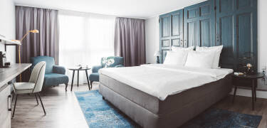 Stay in modern, newly renovated rooms with air conditioning and stylish comfort.