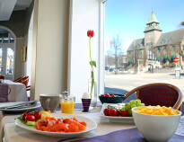 Start your day with a delicious breakfast, served in the hotel's cosy surroundings.