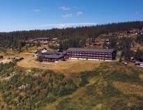 Spåtind Fjellstue ligger smukt på Synnfjellet og er en familievenlig base for en aktiv ferie året rundt.