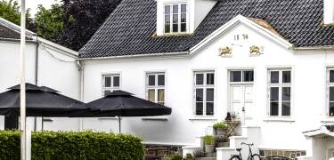 Dieser ruhige Ort liegt nur eine kurze 15-minütige Fährfahrt von Skælskør und Seeland entfernt.