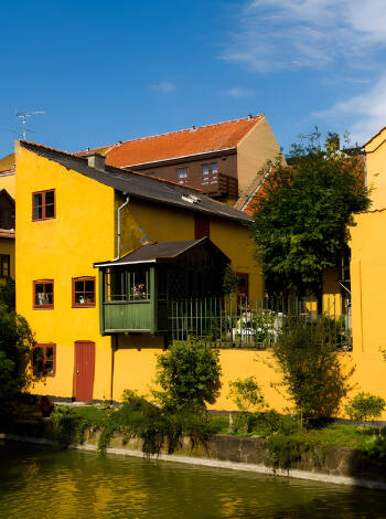 Frederiksværk is a cosy canal town in North Sealand with good restaurants and shopping opportunities