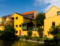 Frederiksværk är mysigt med kanalerna i staden. Här finns bra restauranger och shoppingmöjligheter.