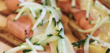 Restaurant Møllehuset legger stor vekt på bruk av årtidens ferske råvarer fra lokale produsenter.