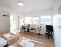 Hotellets standardværelser er lyst indrettet og udgør en god base for jeres ophold i Nordjylland.