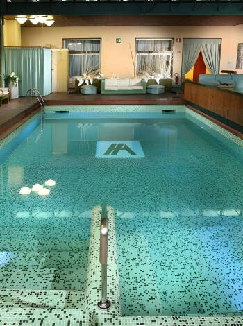 Let time stand still in the hotel's elegant surroundings and relax in the indoor pool or enjoy a dip in the hot tub.