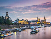 I bor 10 minutter fra Dresden-centrum, hvor I kan opleve flotte bygninger og byen som kaldes Elbens Firenze.