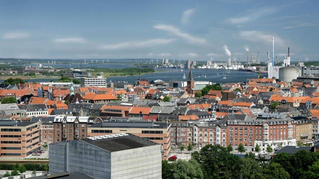 Aalborg ligger kun 30 minutter væk fra St. Binderup Kro og byder på et utal af attraktioner.