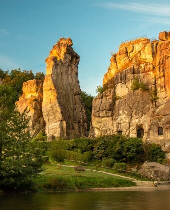 The Teutoburg Forest has lots to offer, from the Externsteine and Hermannsdenkmal to the Weserbergland, Corvey Castle, the half-timbered town of Höxter and Paderborn Cathedral.