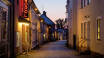 Machen Sie einen Ausflug in die Stadt Eksjö im Hochland von Småland, die gemütliche Straßen, Museen und alte Bauernhöfe bietet.