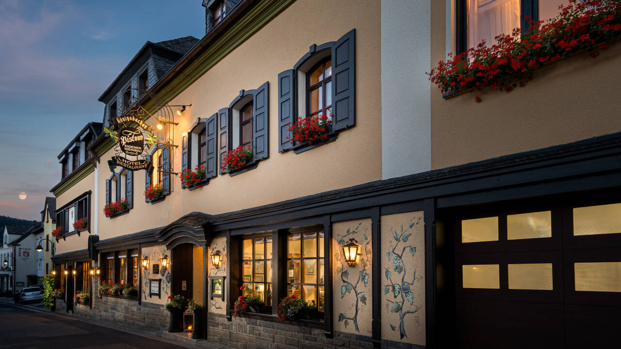 Hotel Pistono med egen vingård har en perfekt beliggenhet i gåavstand til Mosel-elven.