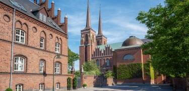 Only a short train ride from Roskilde and the city's many attractions.
.