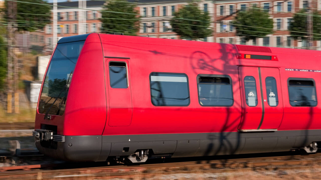 Bis zum Zug sind es nur 2 Minuten zu Fuß. Die Zugfahrt bis zum København H. dauert nur 20 Minuten.