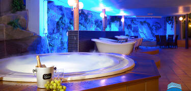 163