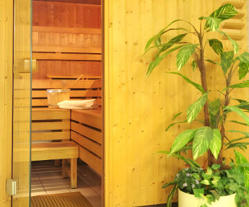 Afslapning venter dig i hotellets sauna.