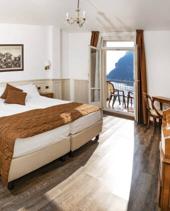 The beautiful, bright and simply furnished rooms provide a lovely setting for your stay in Northern Italy.