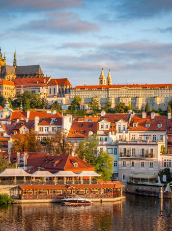 The public transport connections near Hotel Amatyst makes it easy to explore Prague.