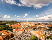 Verbringen Sie einen Tag in der alte Hansestad Stralsund, der alte Stadtteil ist auf der Liste der UNESCOs Welterbeliste.
