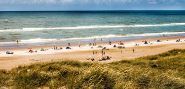 Stranden vid Nordsjön passar för massor av olika utomhusaktiviteter.