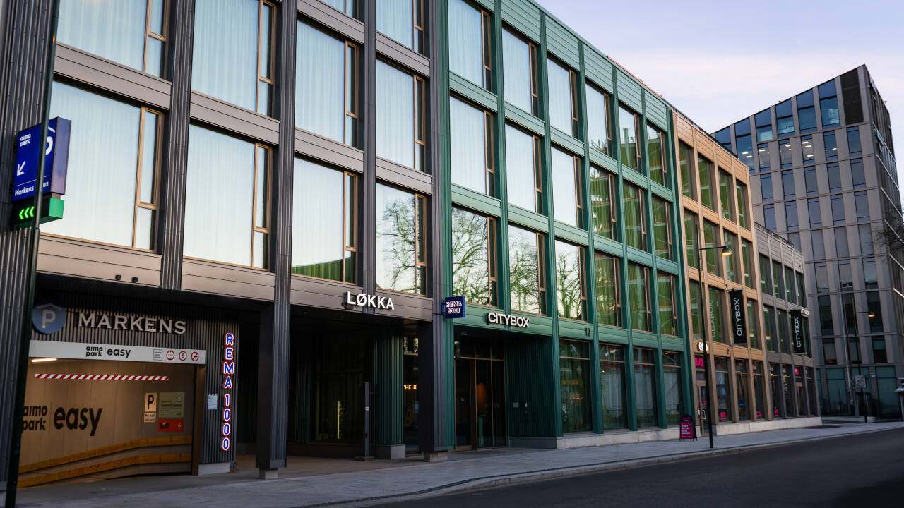 Stay in central Kristiansand, close to shops, restaurants, cultural attractions and the city’s art museum area.
