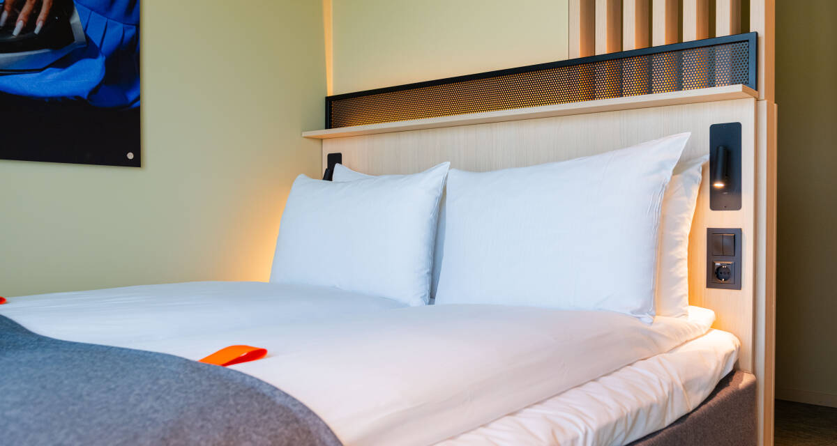 SMALL double room