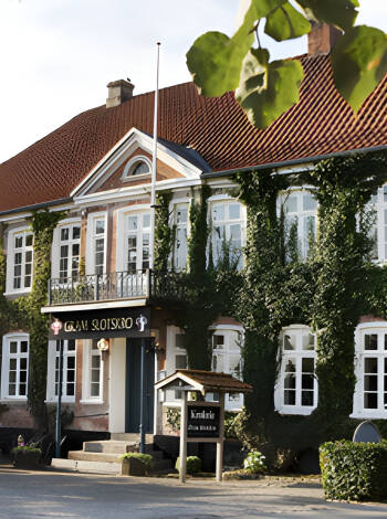 Gram Slot & Slotskroen