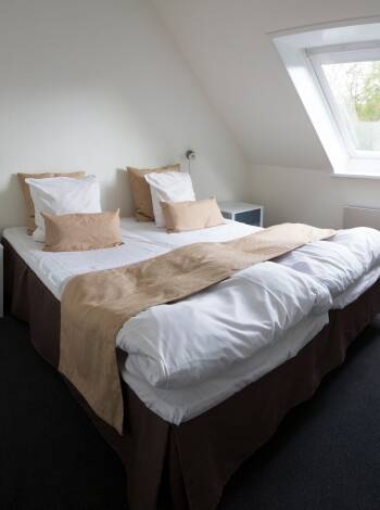 Gram Castle & Castle Inn has 26 lovely rooms that vary in decor, size, style and atmosphere.