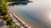 I bor kun 50 meter fra det smukke, blå hav og de lange strande ved Kroatiens kyst