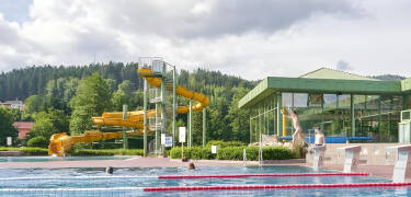 Visit the nearby Osserbad if you want to spend a day in the water.
