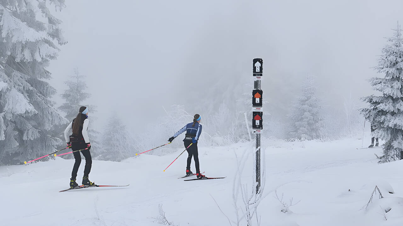 Im Winter ist Skifahren in der näheren Umgebung möglich - perfekt für einen Winterurlaub.