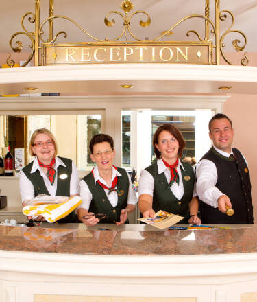 Das freundliche Hotelteam steht Ihnen mit Tipps rund um Ihren Aufenthalt im Harz und um alle Hotelleistungen gerne zur Verfügung.