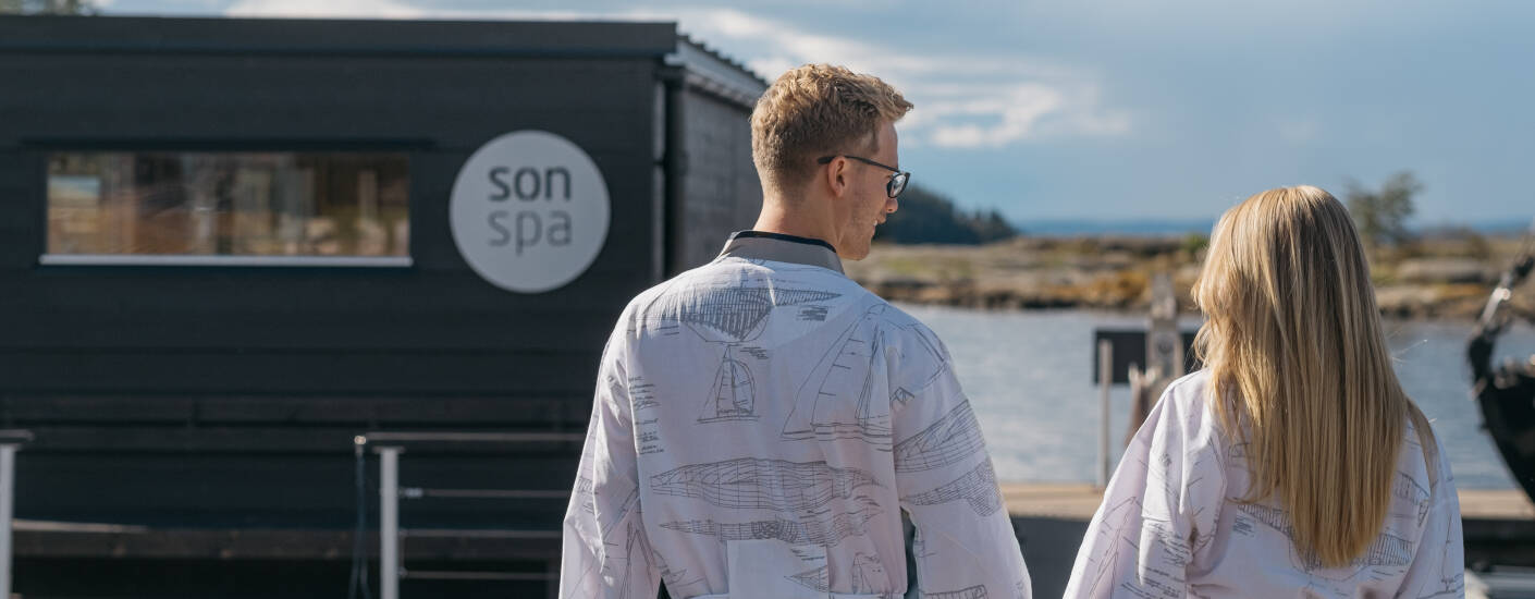 Prøv hotellets toppmoderne spa-område, som også inkluderer en flytende badstue.