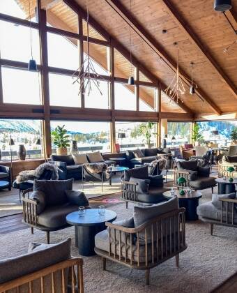 Das Hotel bietet ein familienfreundliches und stilvolles Ambiente in behaglicher Atmosphäre.