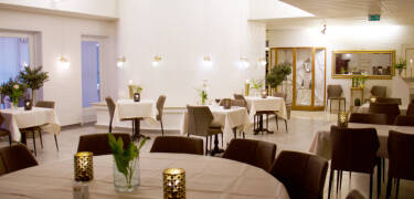 I den hyggelige restaurant serveres der traditionelle danske retter