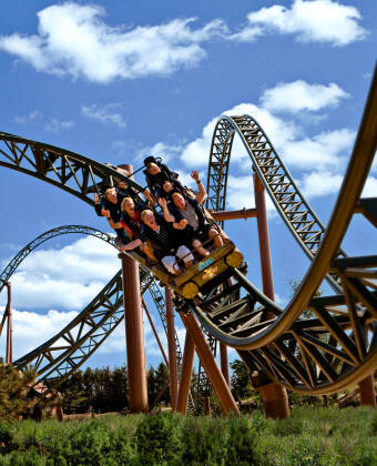 Nordjylland er en favorit blandt børnefamilier med masser af oplevelser i Fårup Sommerland, Jesperhus og Aalborg Zoo.