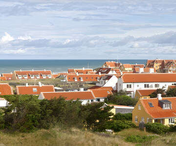 Nyt feriestemningen i Skagen og besøk bl.a. Skagen Museum med en vakker malerisamling.