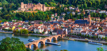 Besøk den romantiske byen Heidelberg, med sitt slott og sin vakre gamle bydel