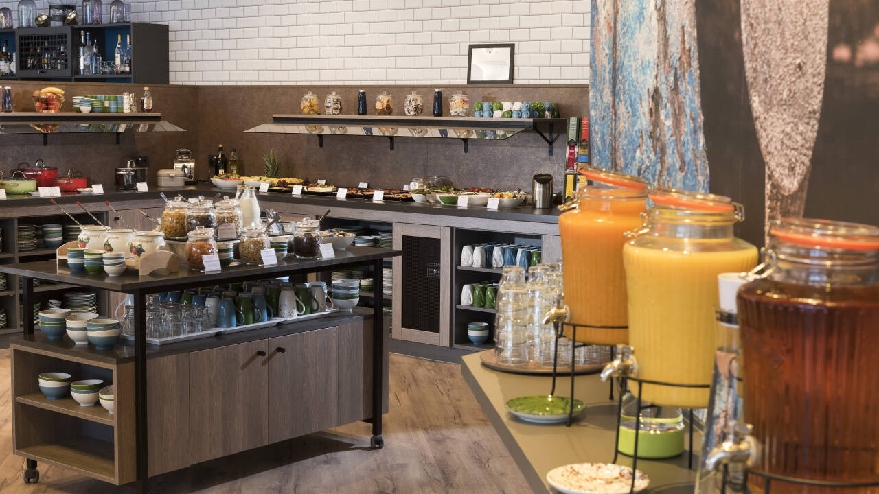 Start your day in the attractive restaurant, which offers a good buffet breakfast.