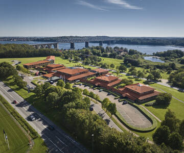 Trinity Hotel ligger midt i naturen i Fredericia, tæt på Lillebælt.
