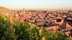 Turckheim är en trevlig vinstad belägen på vinruten i Alsace där ni kan njuta av den fina utsikten.