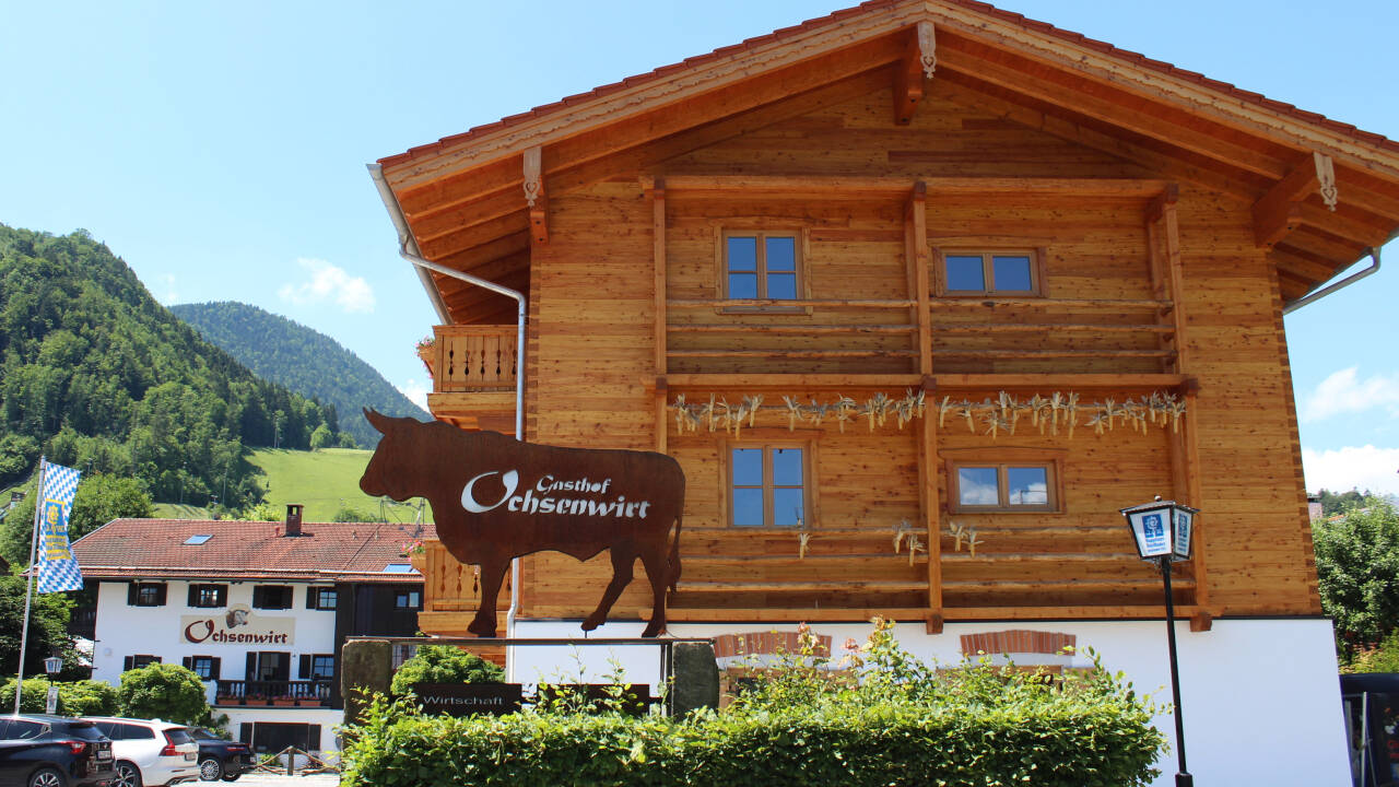 Historic inn dating from 1421 with warm service and excellent regional cuisine.